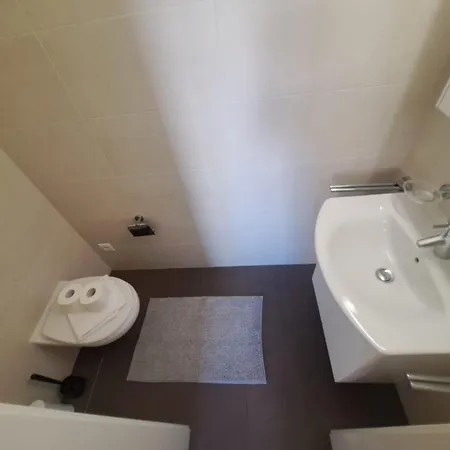 Mola By Quokka 360 - Terrace And Parking Lugano